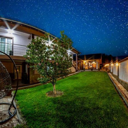 Готель Casa Alex Новачі-Страіні Екстер'єр фото